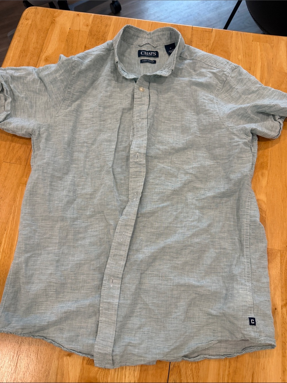 Chaps Men's Light Blue Short Sleeve Linen-Blend Button Down Shirt